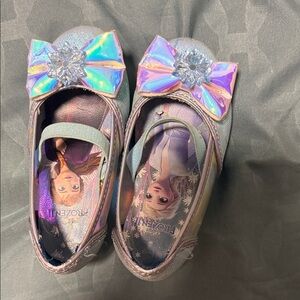 Disney Frozen Kids Dress Shoes with Iridescent Bow